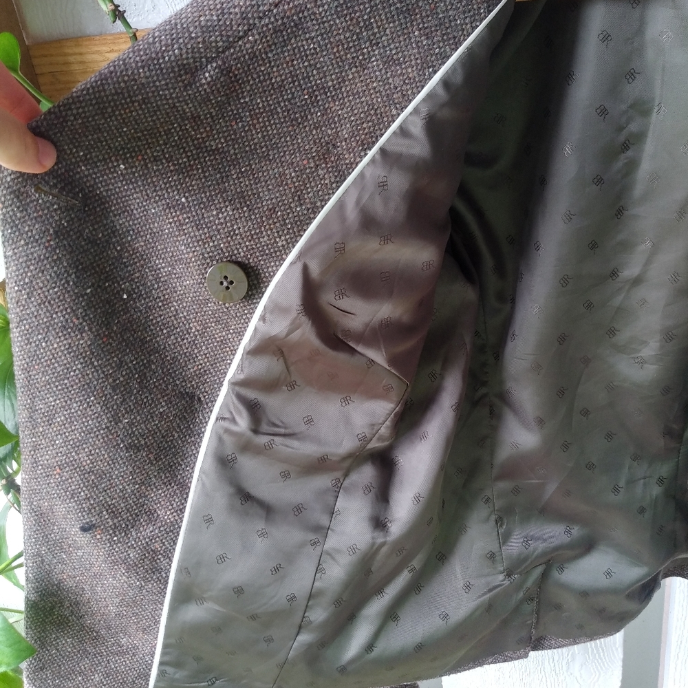 Blazer - Picture 8 of 11